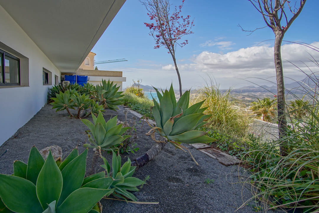 Villa for sale in Altea