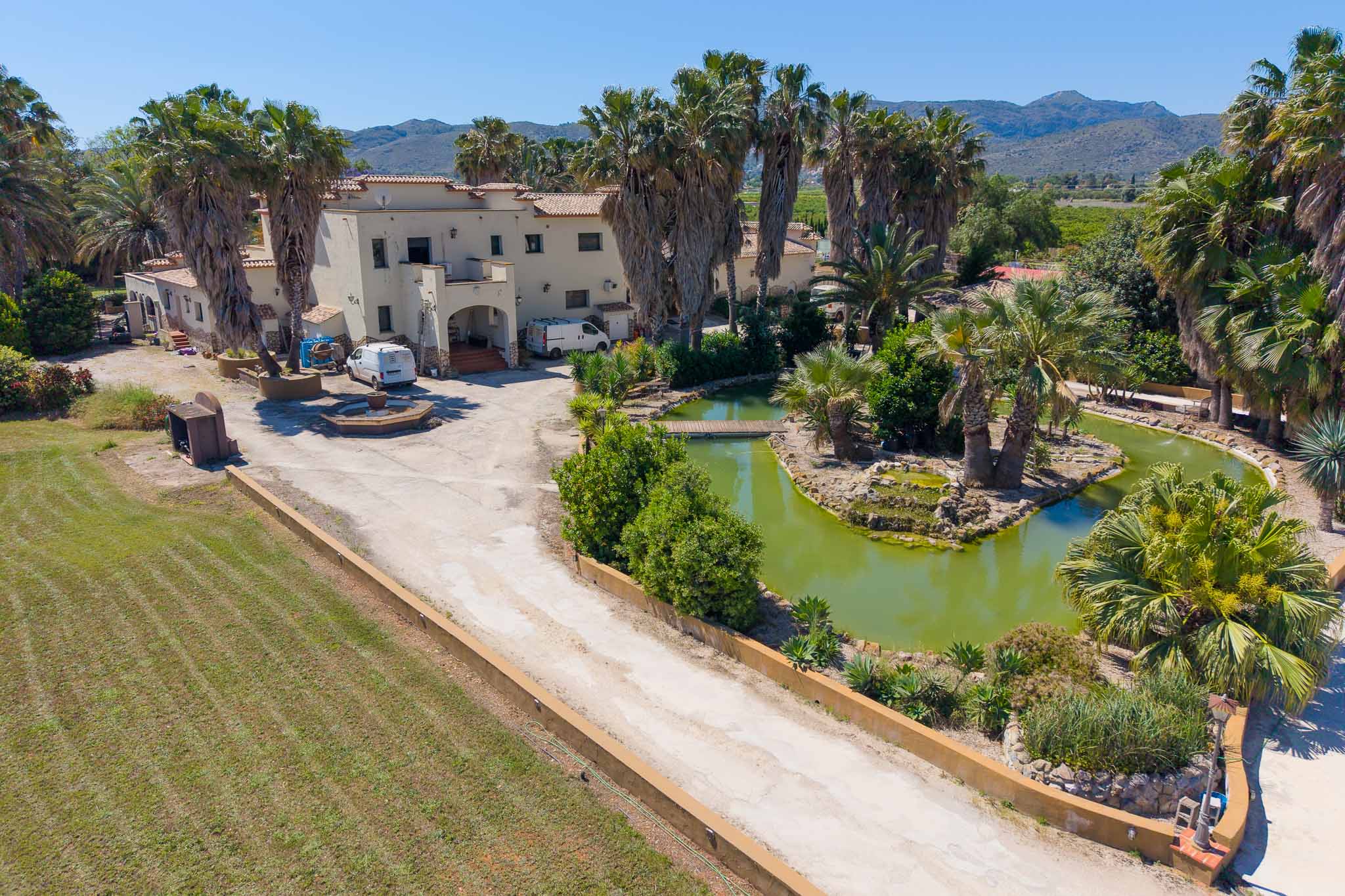 default Villa for sale in Ondara