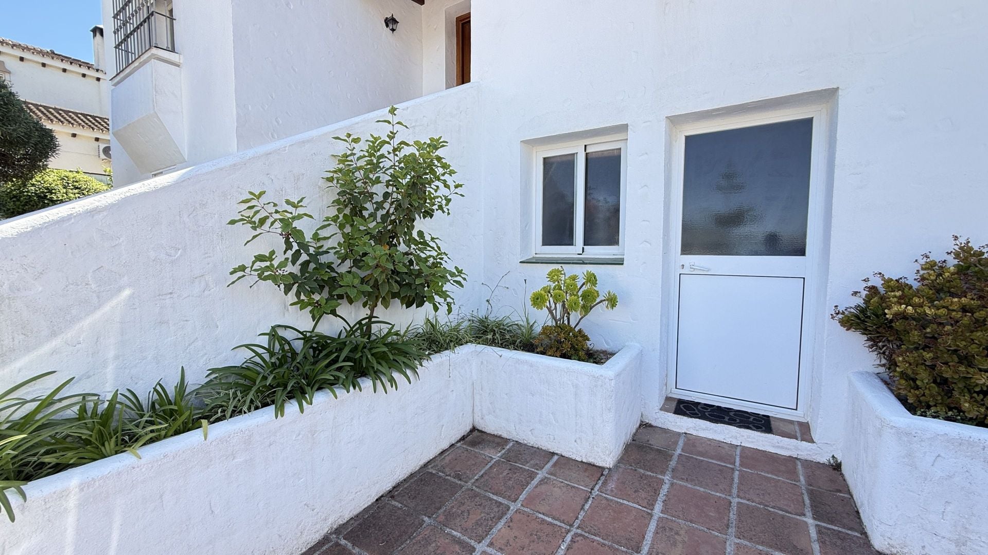 Villa for sale in Coín