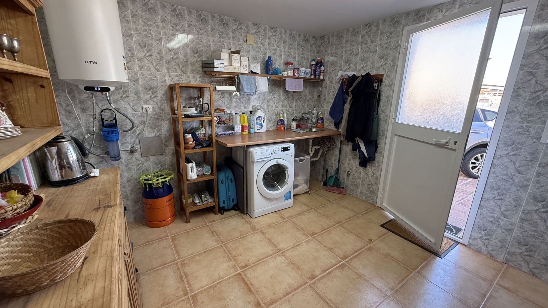 Villa for sale in Coín