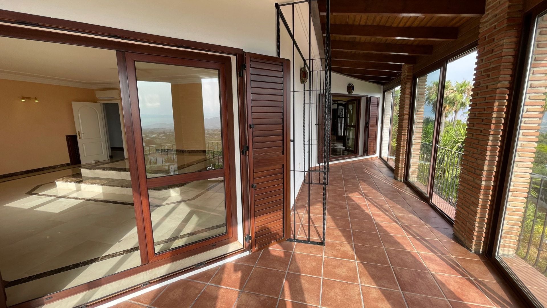 Villa for sale in Alhaurín el Grande