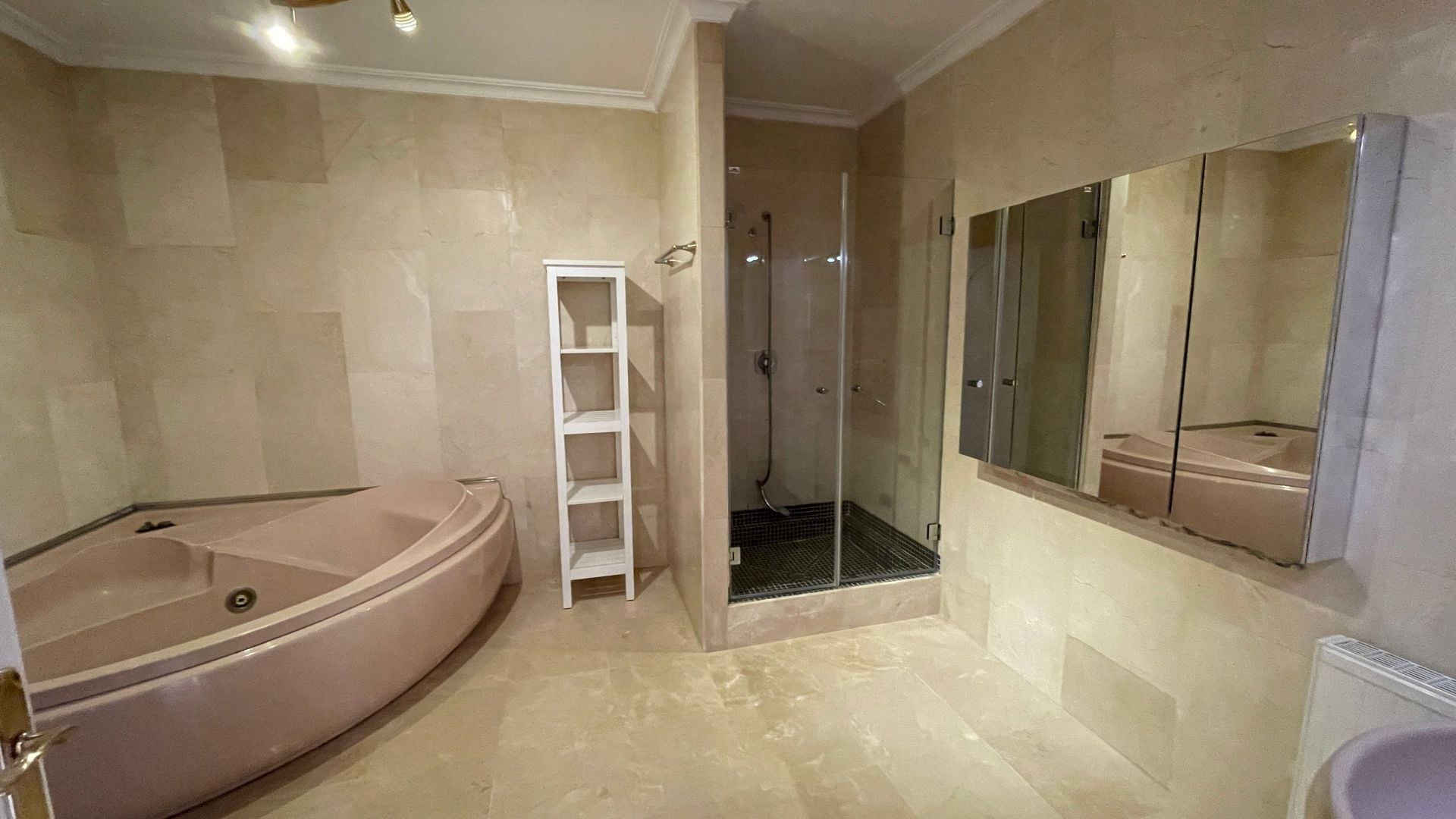 Villa for sale in Alhaurín el Grande