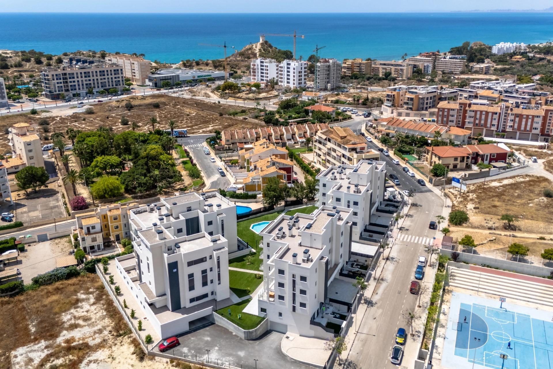 Ground Floor for sale in Villajoyosa