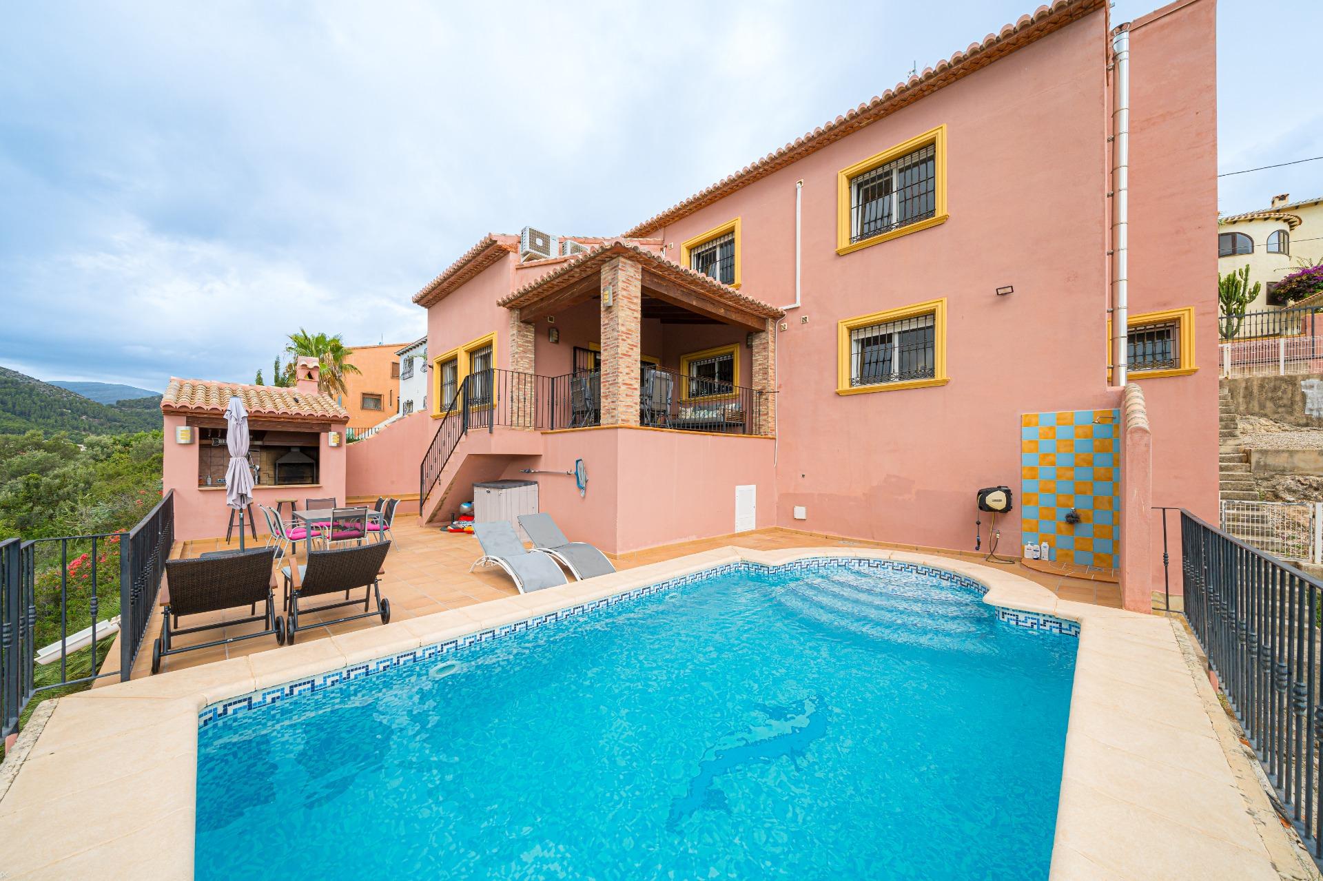 DP-71-PG51164038-1 Villa for sale in Orba