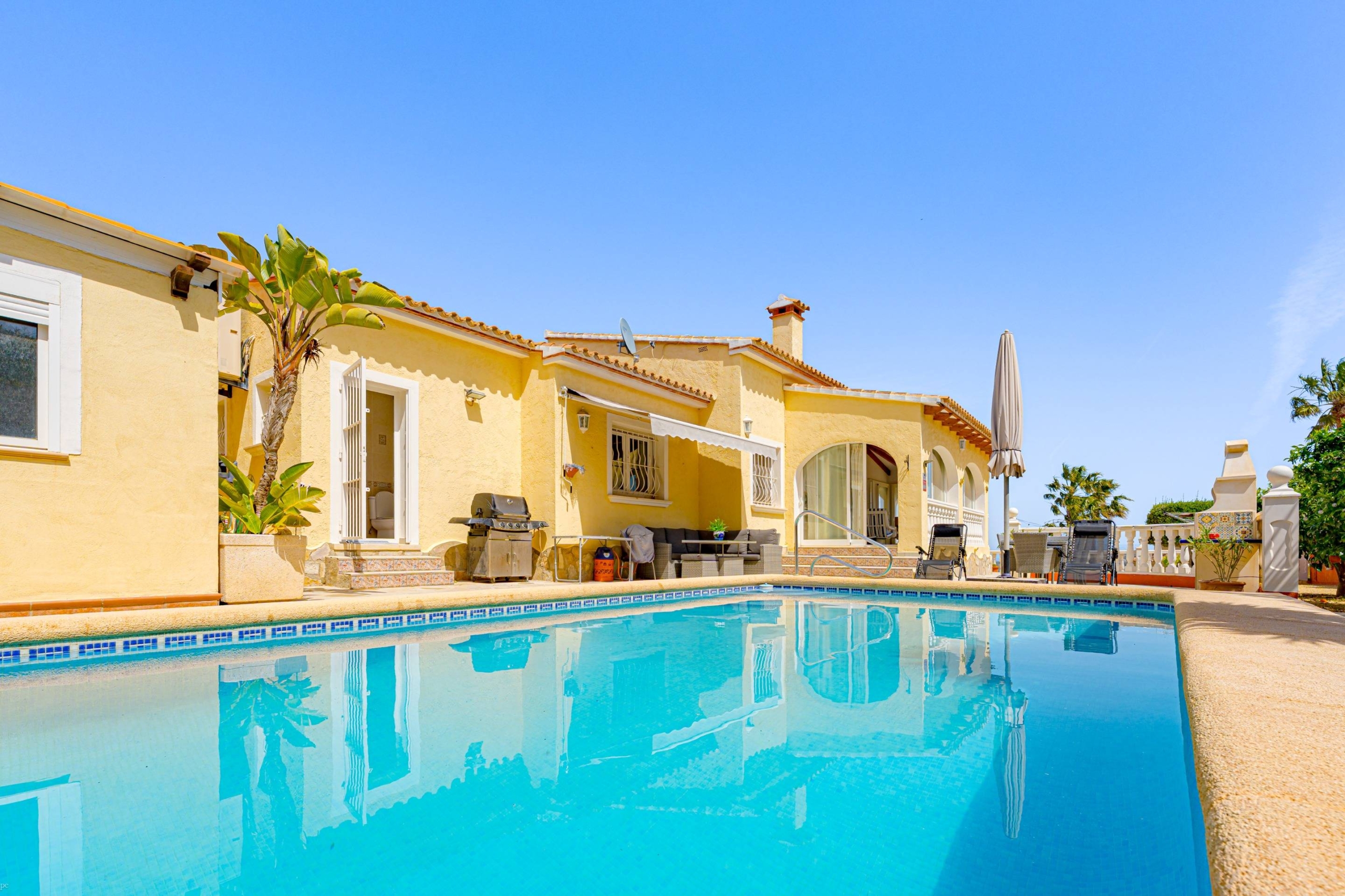 Villa for sale in Benitachell