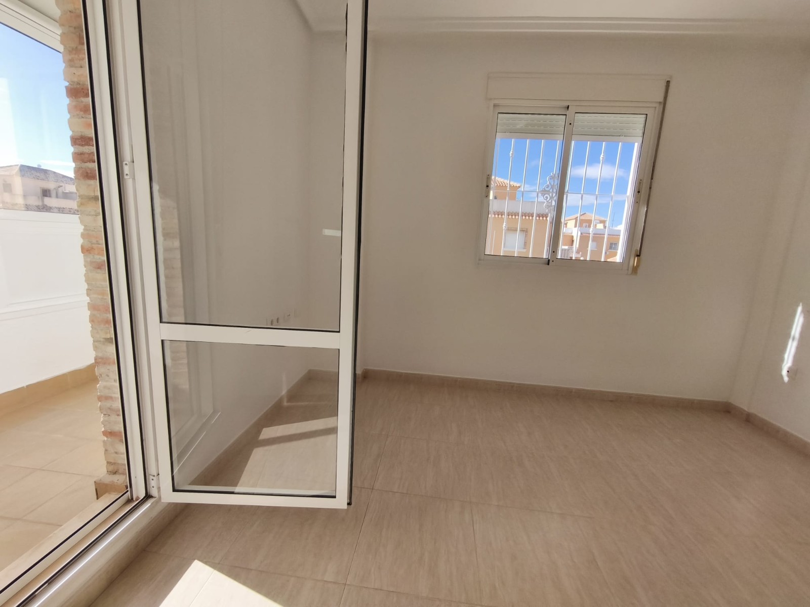 DP-75-SGF2323-20 Townhouse for sale in Rojales