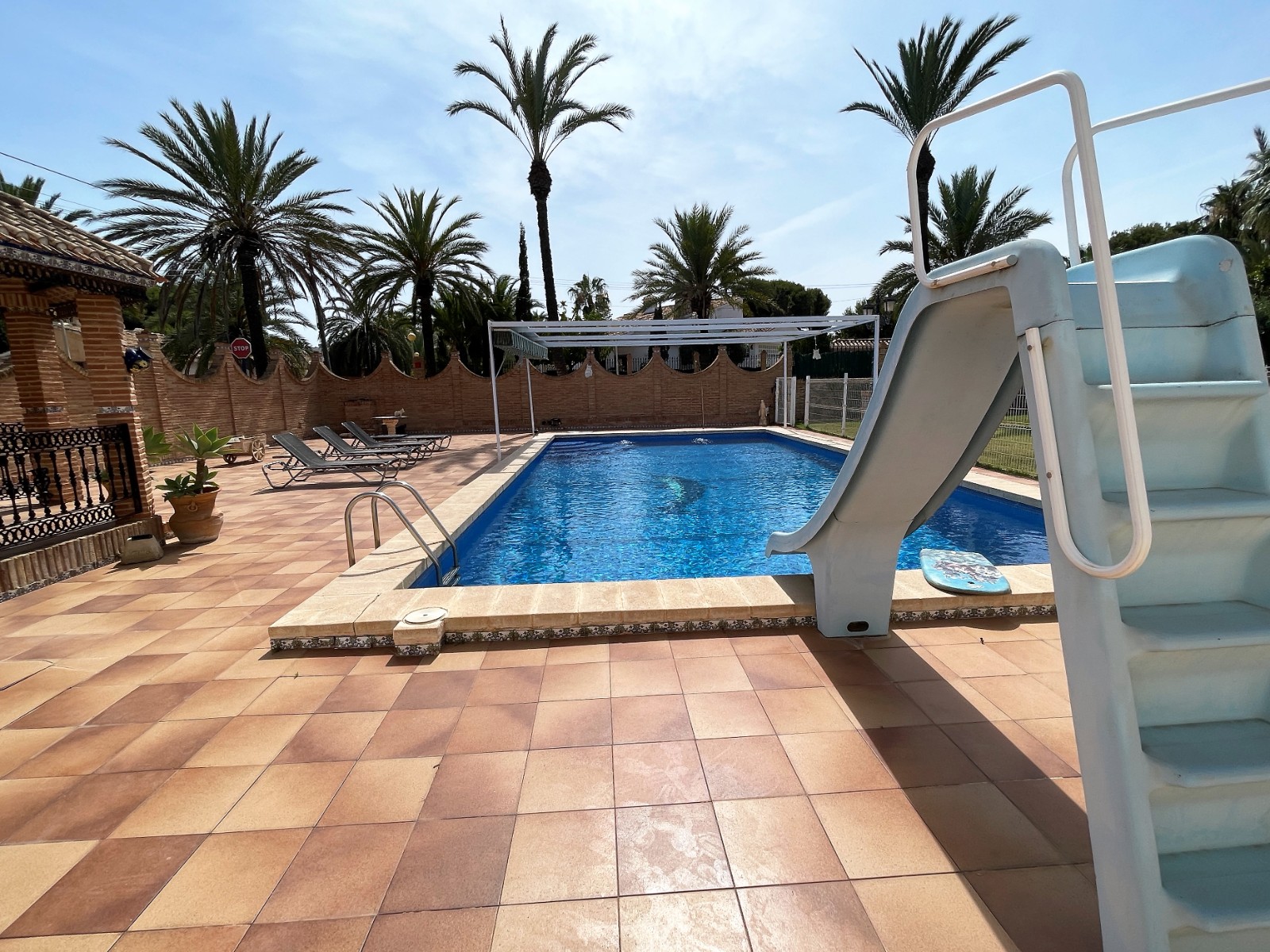 DP-75-SLS1382-3 Villa for sale in Orihuela Costa