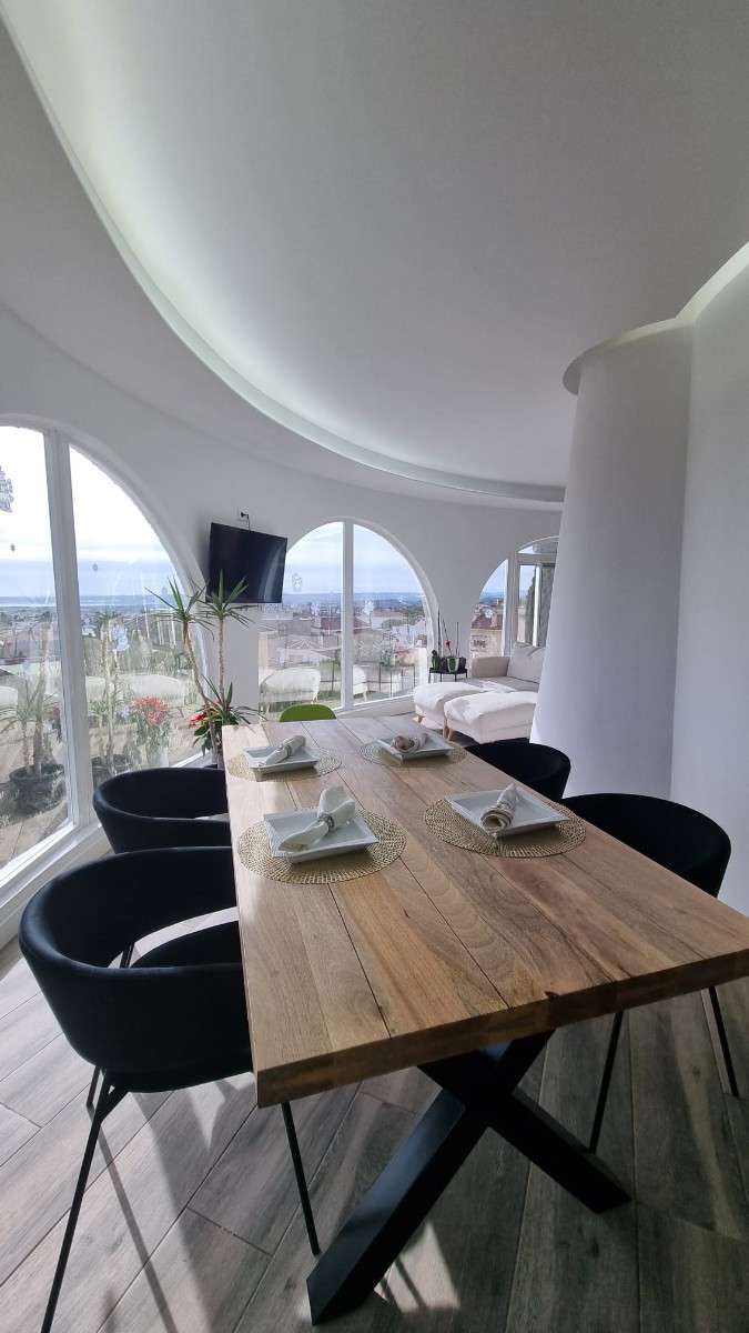 Villa for sale in Rojales