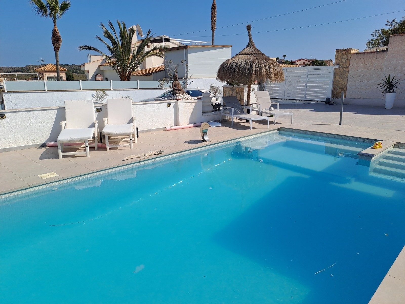 Villa for sale in Rojales