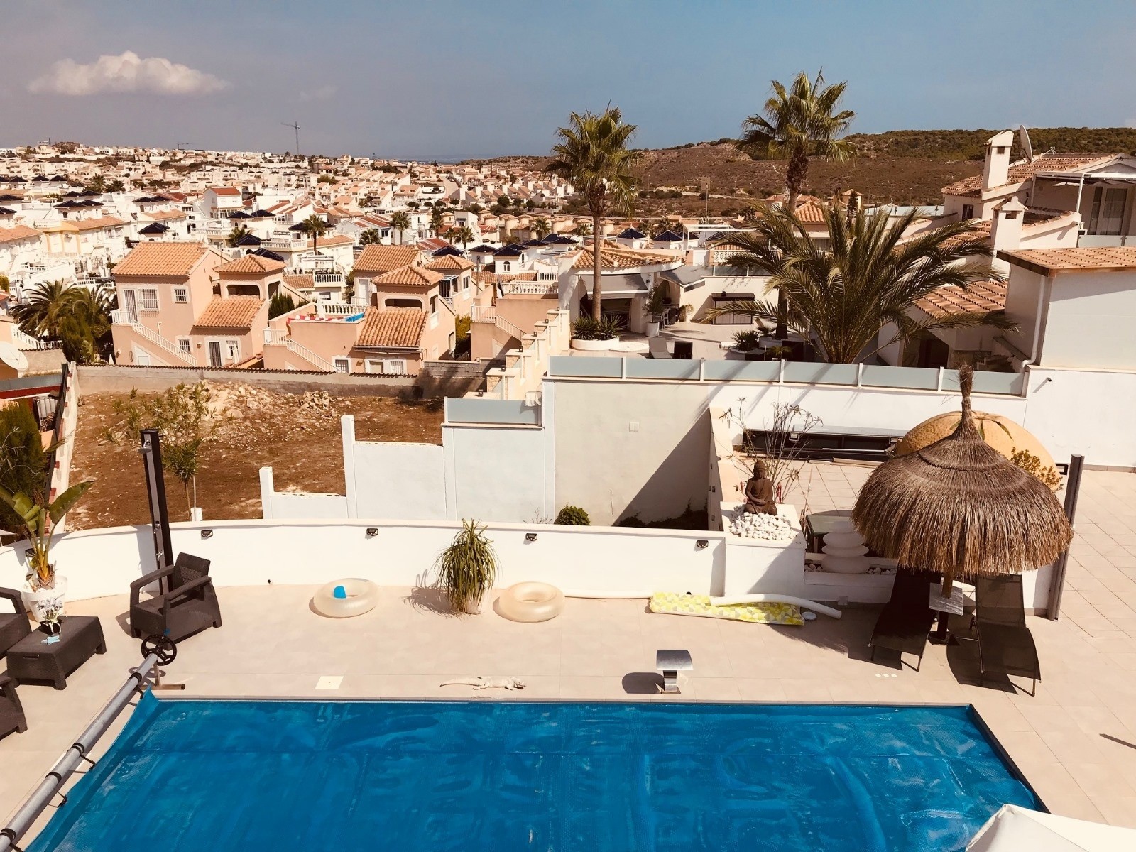 Villa for sale in Rojales