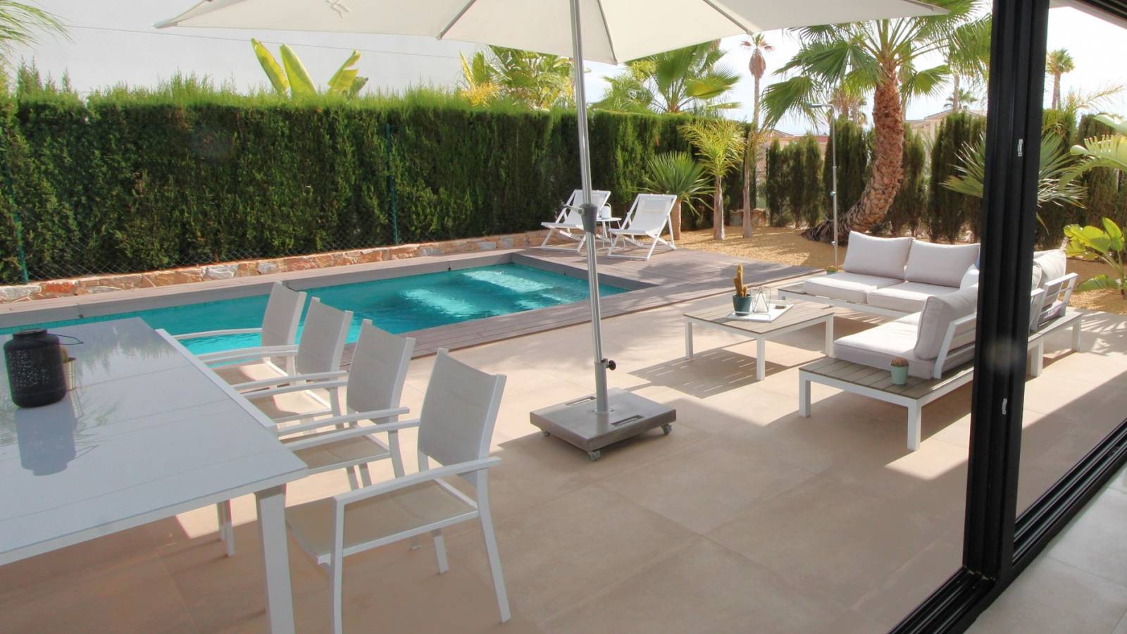 Villa for sale in Rojales