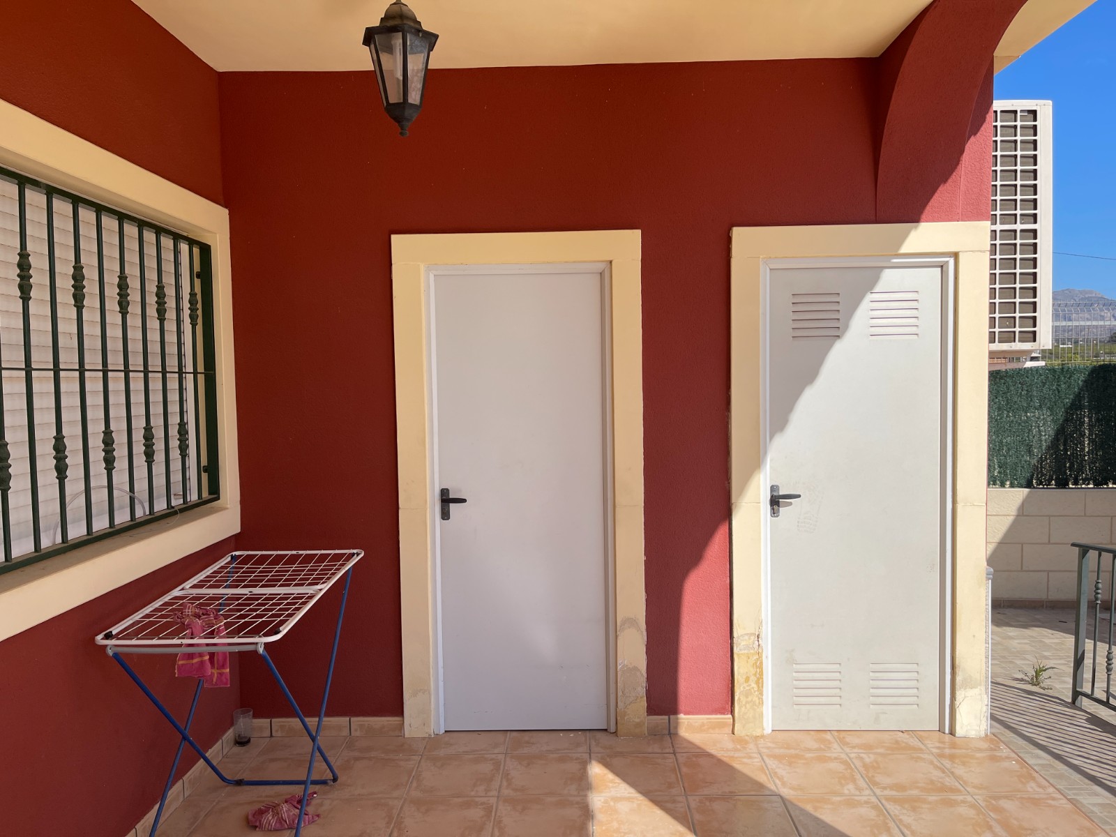 Villa for sale in Albatera