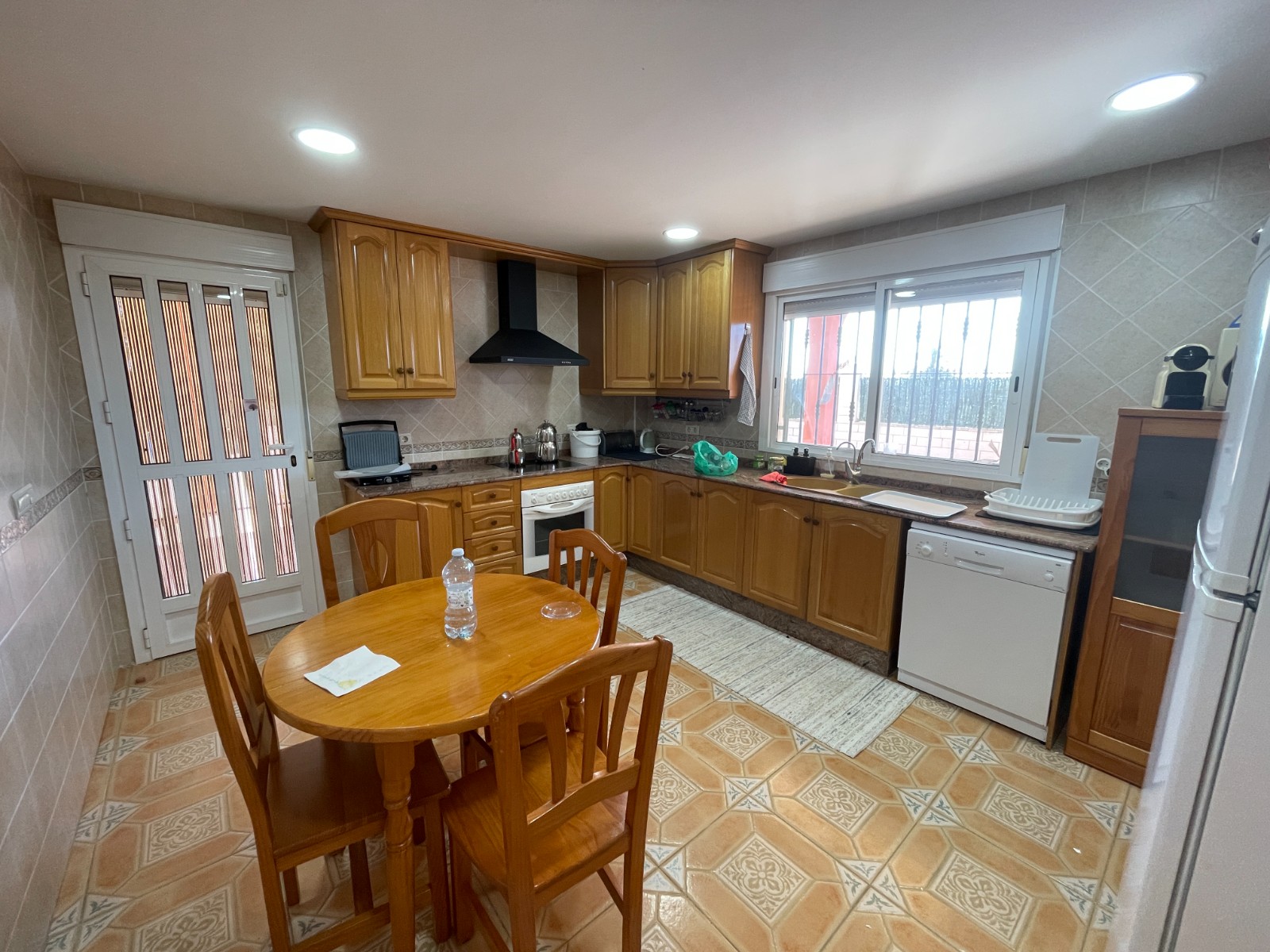 Villa for sale in Albatera