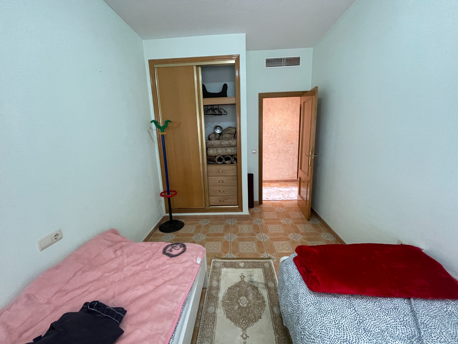 Villa for sale in Albatera