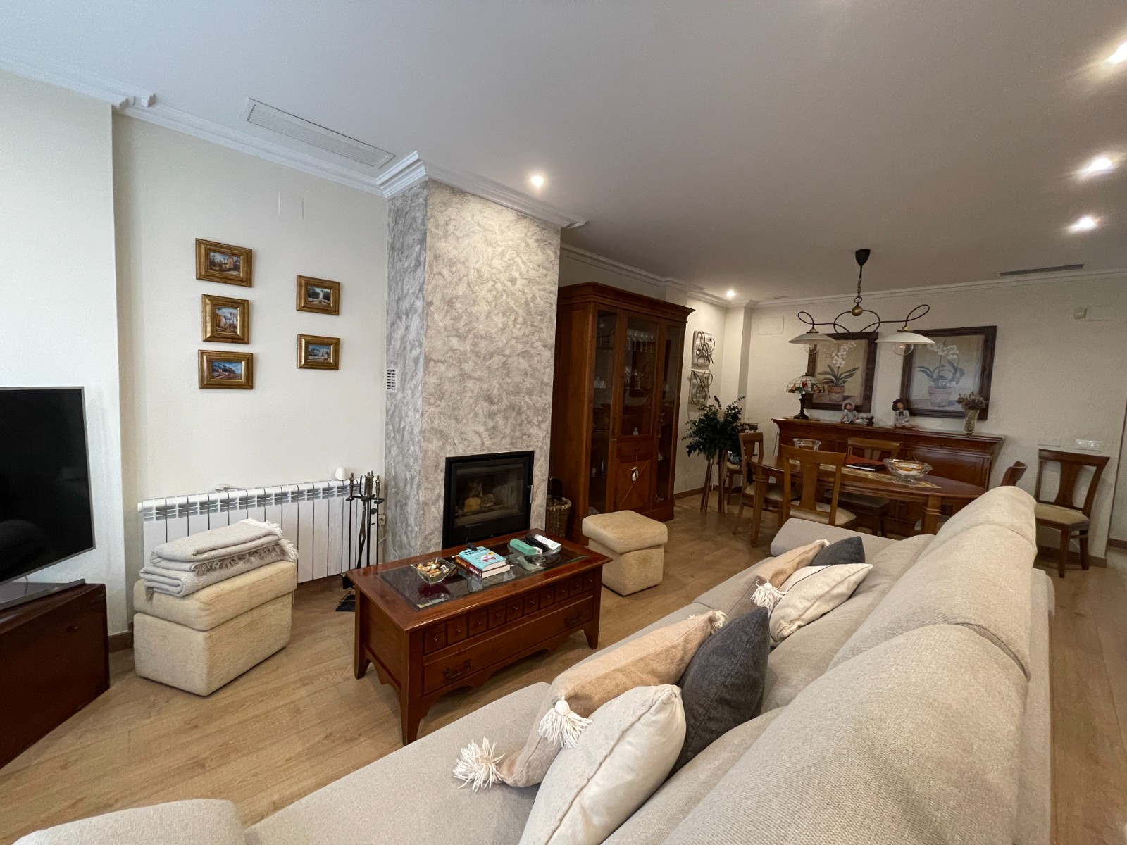 Townhouse for sale in Elche