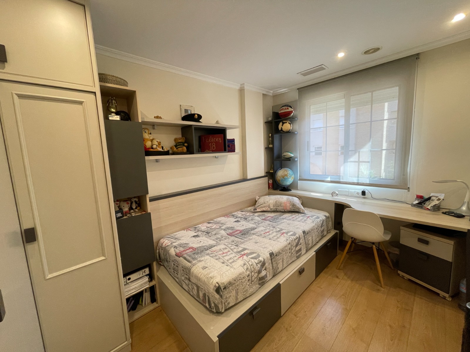 Townhouse for sale in Elche