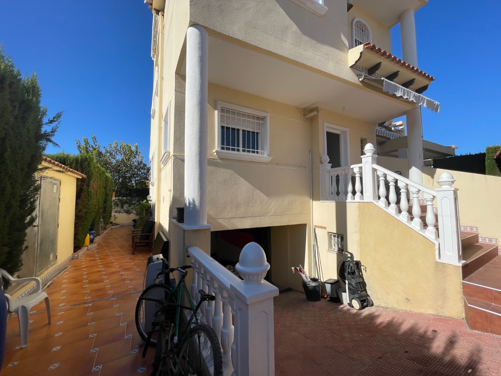 DP-75-SLS1551-15 Villa for sale in Guardamar del Segura