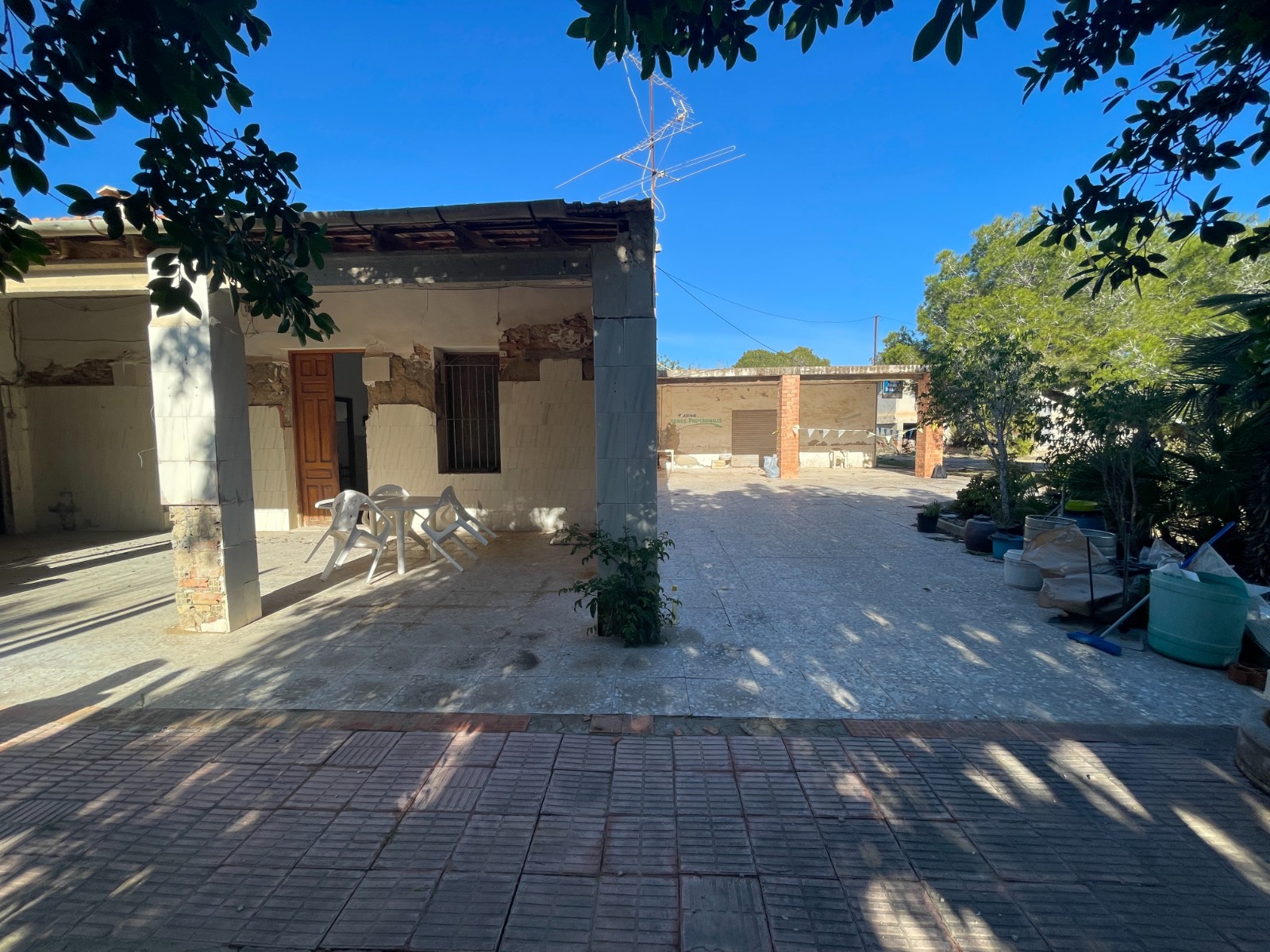 Finca for sale in Elche