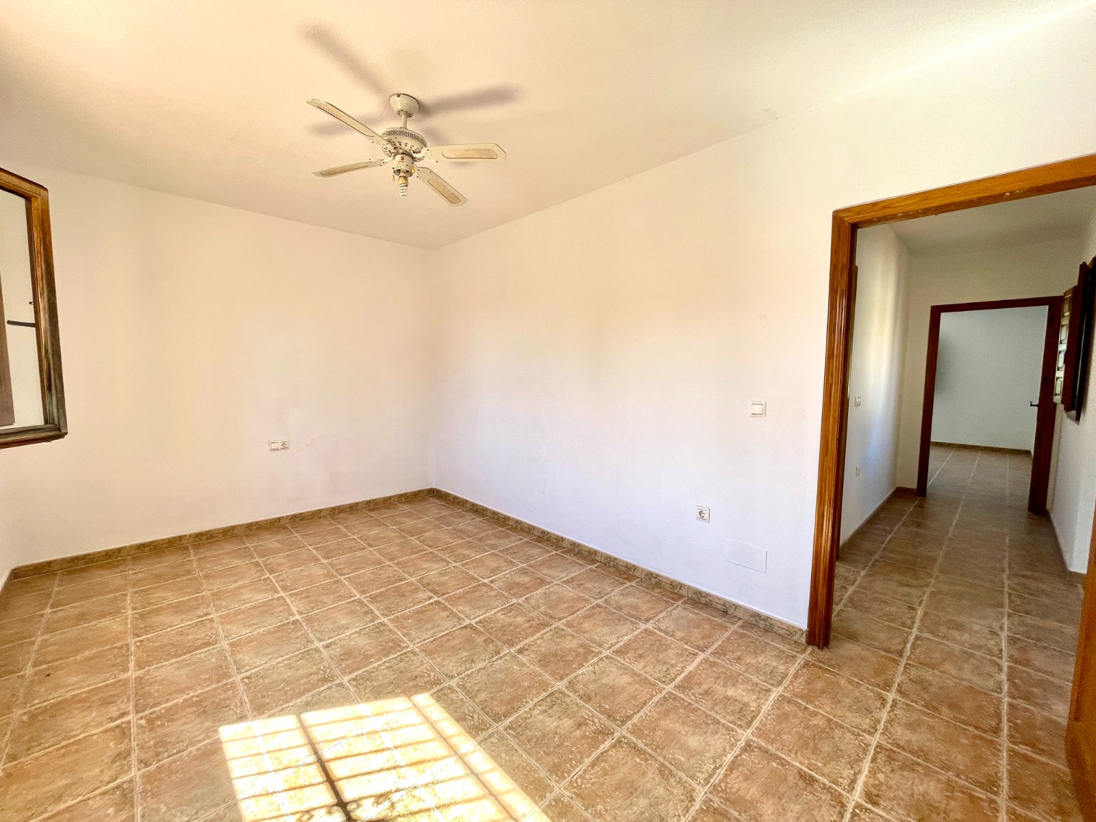 DP-75-SLS1590-19 Villa for sale in Catral