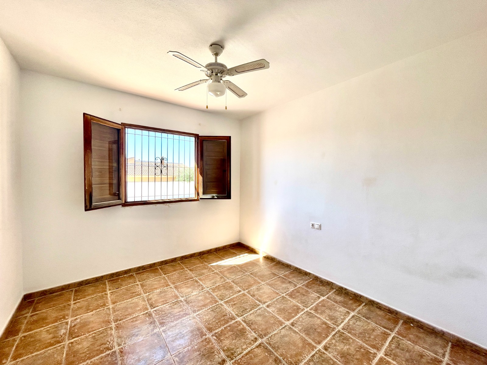 DP-75-SLS1590-20 Villa for sale in Catral