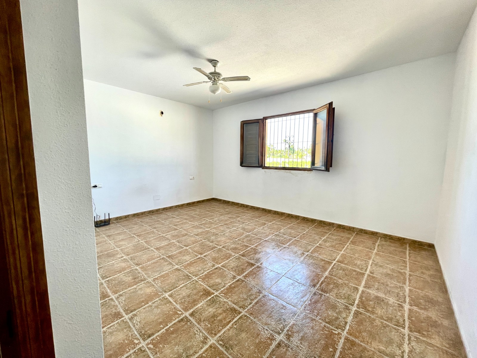 DP-75-SLS1590-21 Villa for sale in Catral