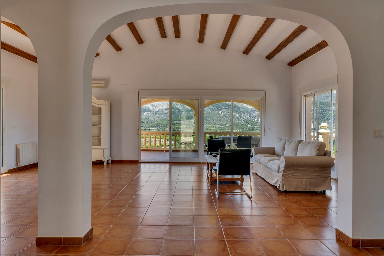 Villa for sale in Orba