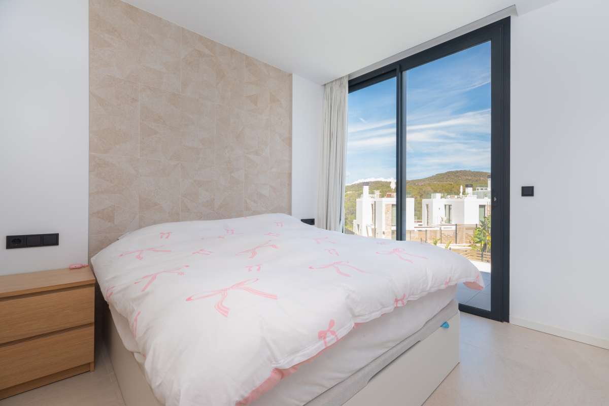 Villa for sale in Cala Tarida