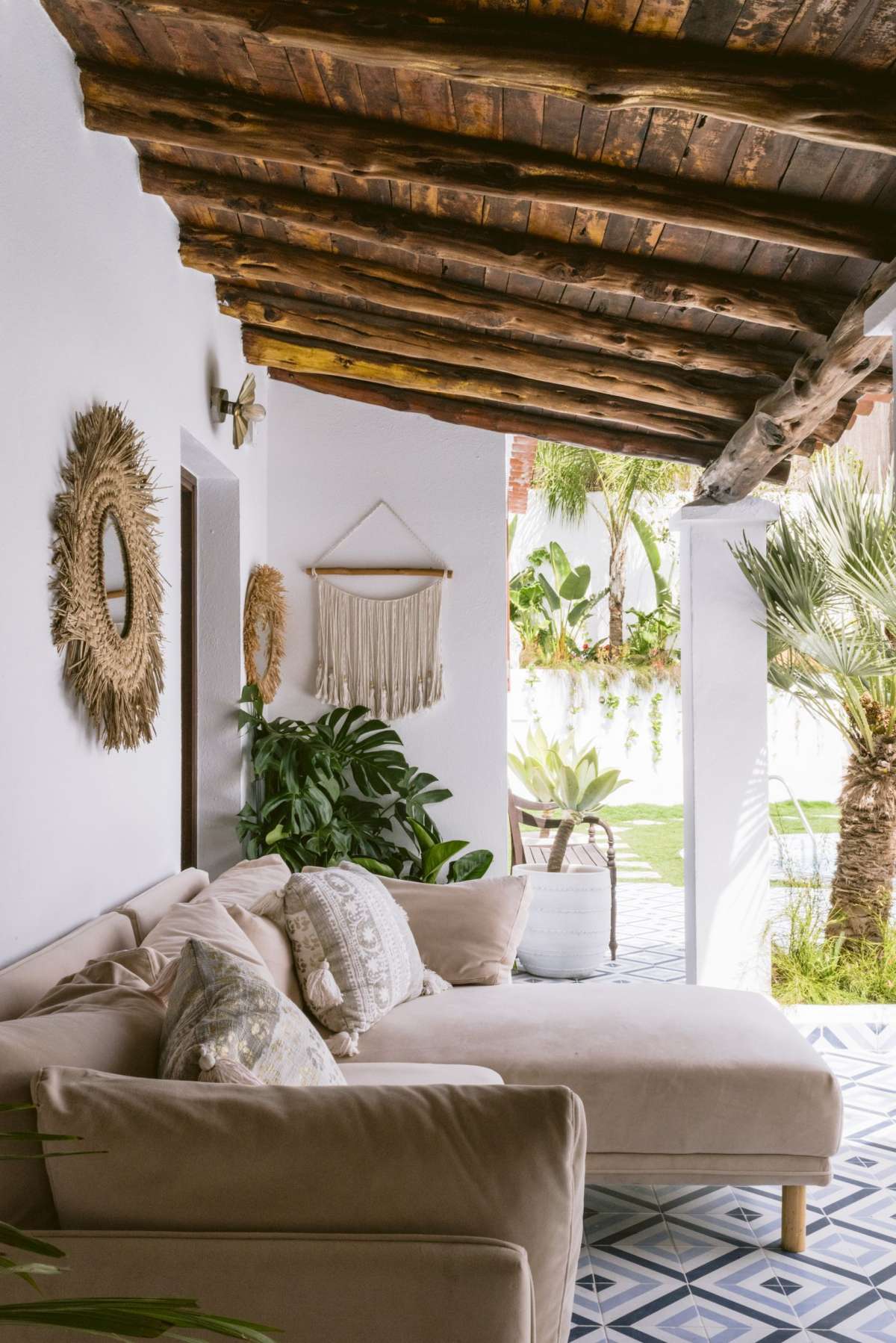 Renovated finca with pool and panoramic views in Santa Eulalia – Ibiza