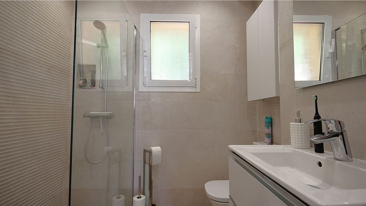 Villa for sale in Orba