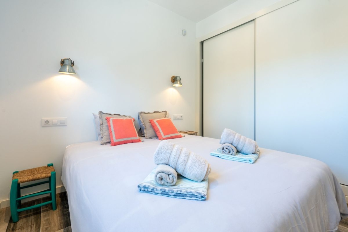 Villa close to beach for sale in Javea
