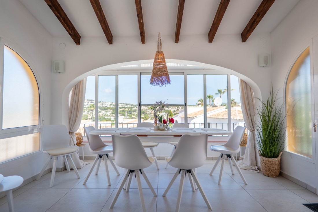 Villa with pool for sale in Moraira (14) Move-in ready villa with private swimming pool in Moraira