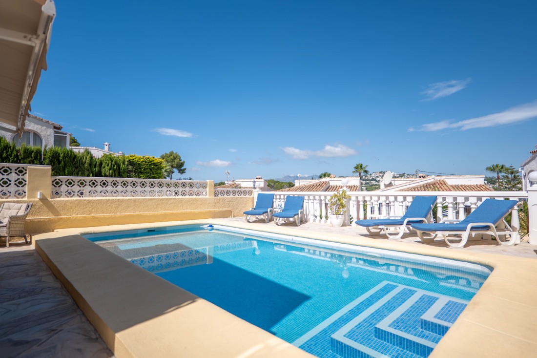 Villa with pool for sale in Moraira (24) Move-in ready villa with private swimming pool in Moraira