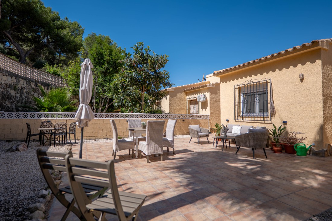 Villa with pool for sale in Moraira (35) Move-in ready villa with private swimming pool in Moraira