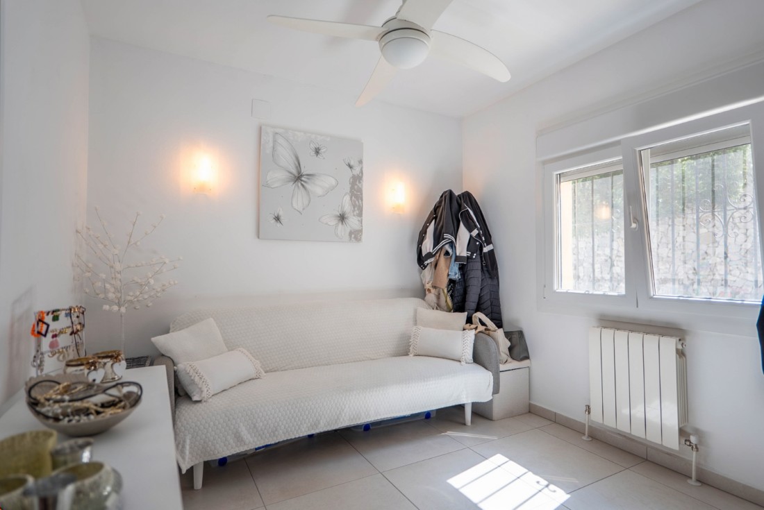 Villa with pool for sale in Moraira (9) Move-in ready villa with private swimming pool in Moraira