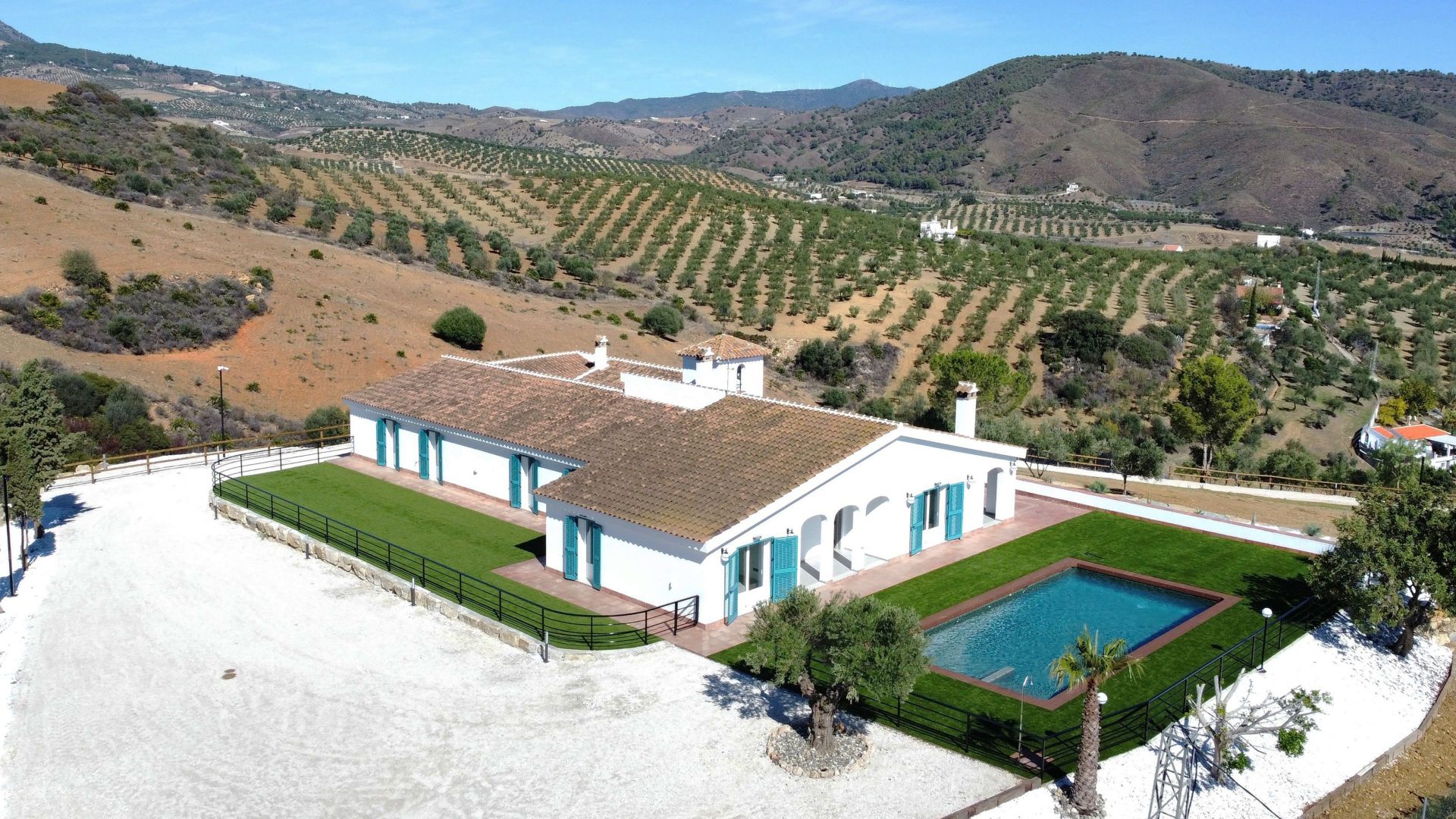 Finca for sale in Casarabonela