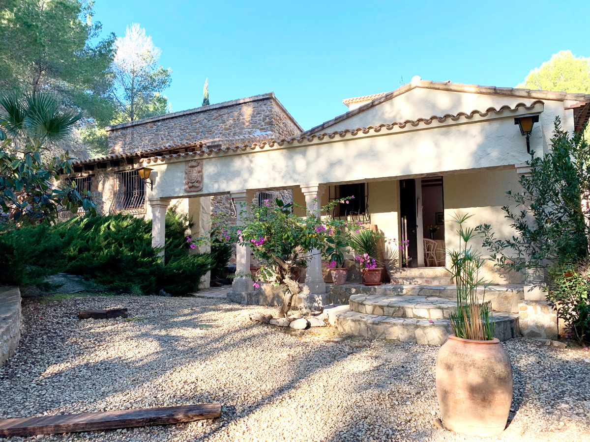 Finca for sale in Pedreguer