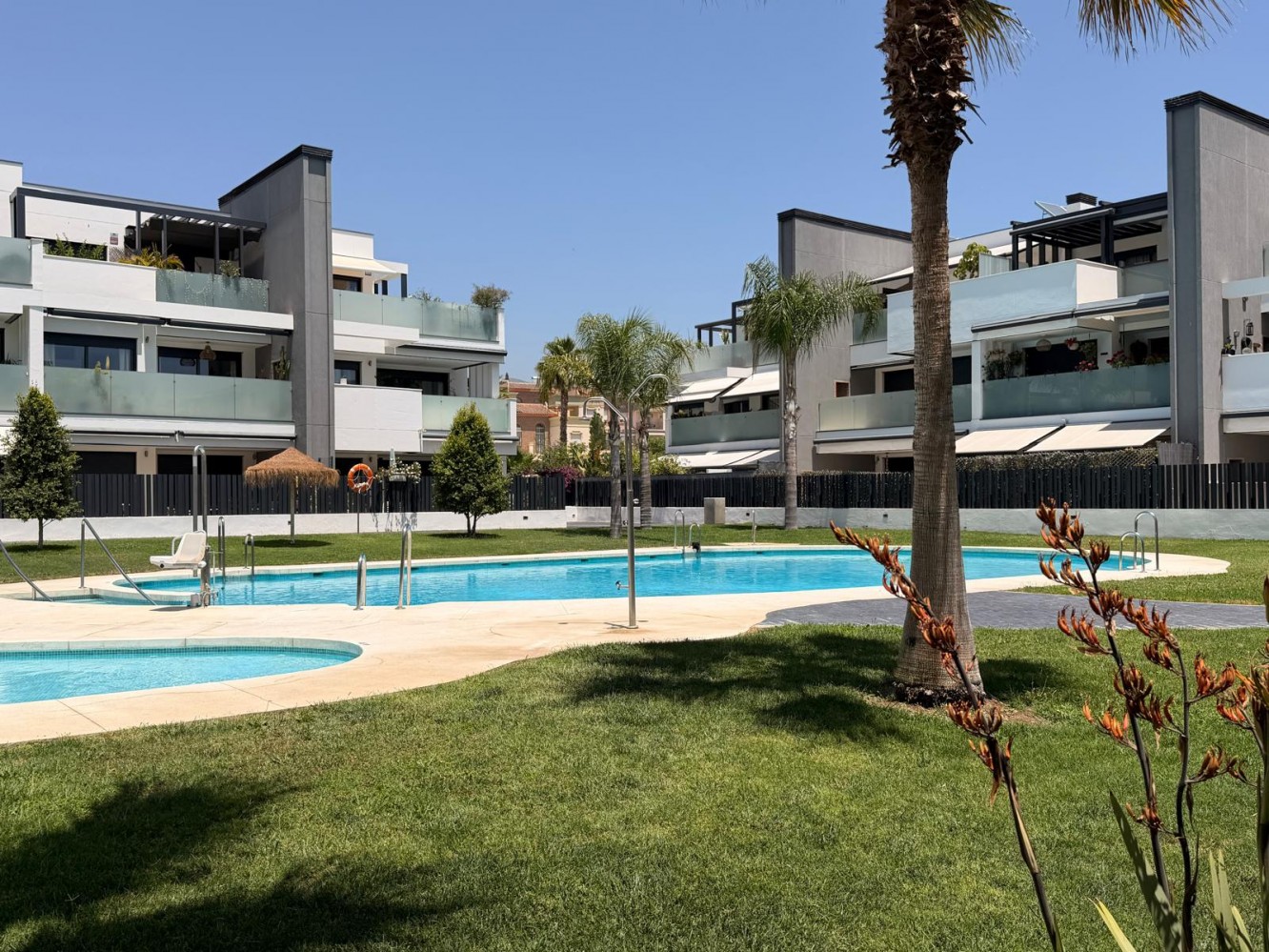 Apartment for sale in Caleta de Vélez