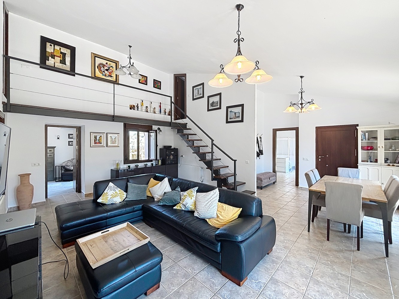 Villa for sale in Canillas de Aceituno