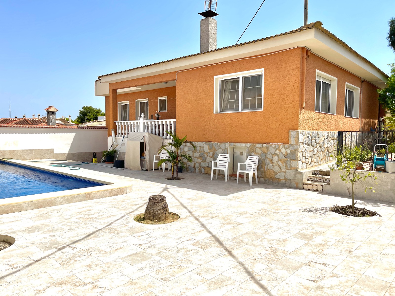 Villa for sale in Benijofar