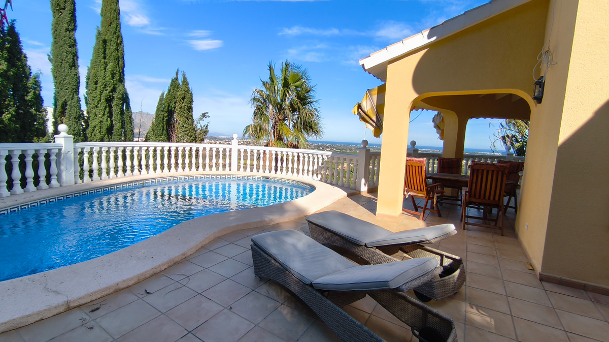 Villa for sale in La Sella Golf Resort