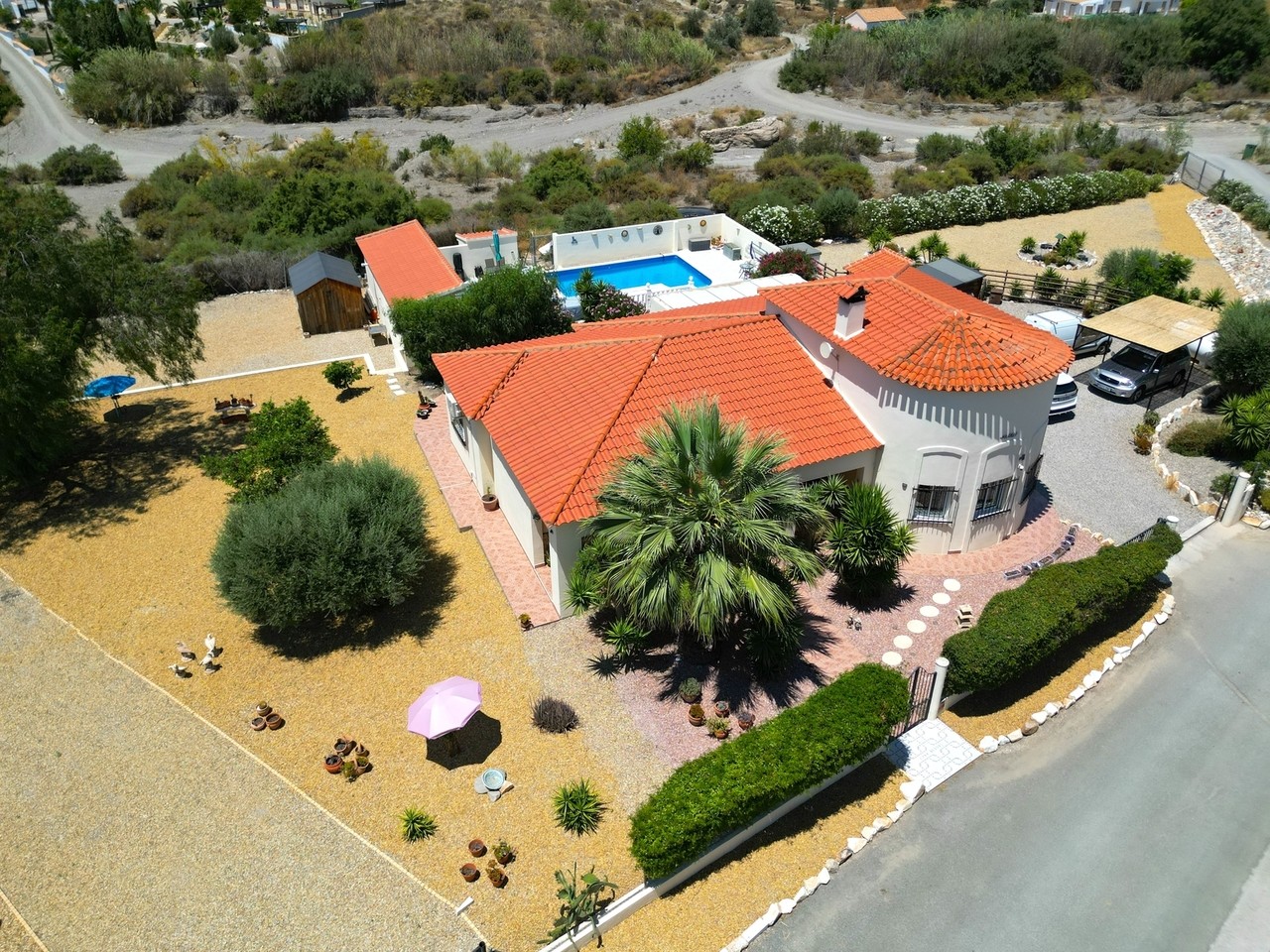 Villa for sale in Cantoria