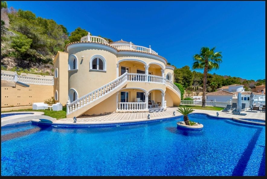 Villa for sale in Calpe