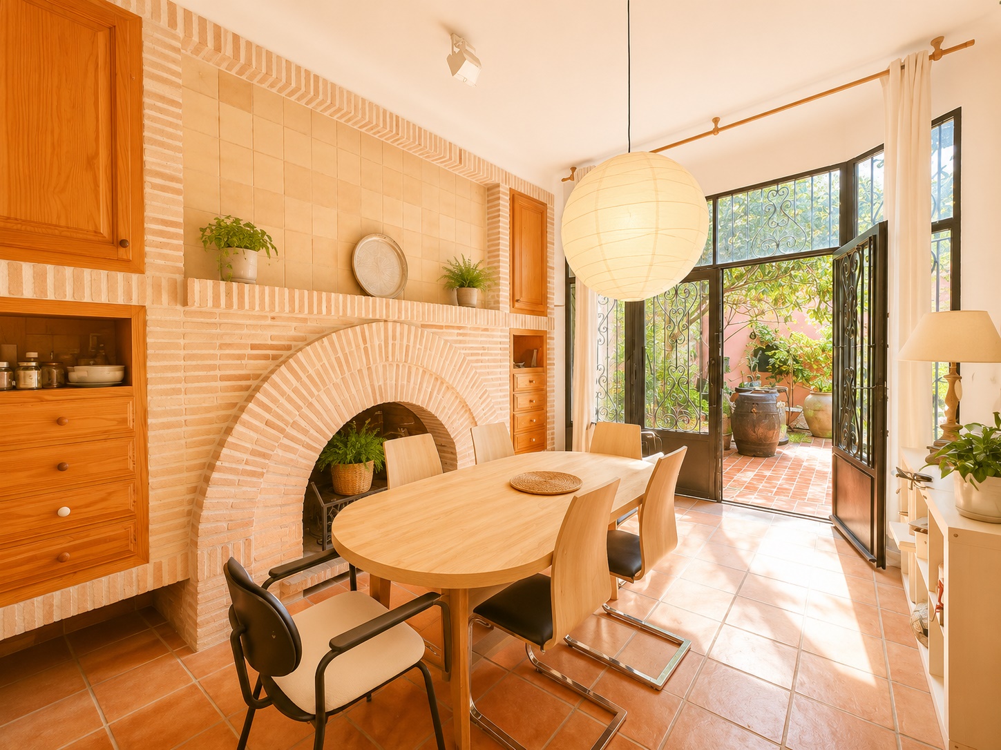 Town House for sale in Oliva