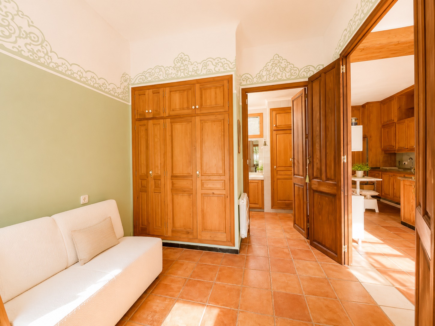 Town House for sale in Oliva