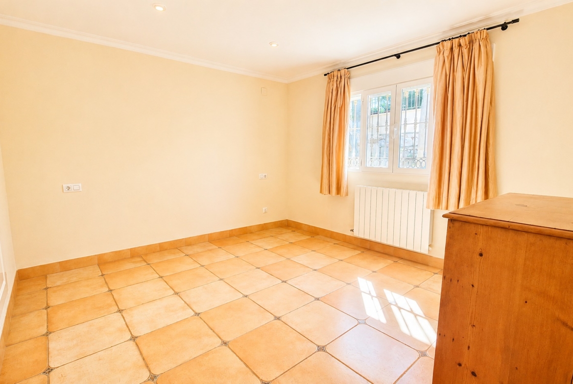 1170