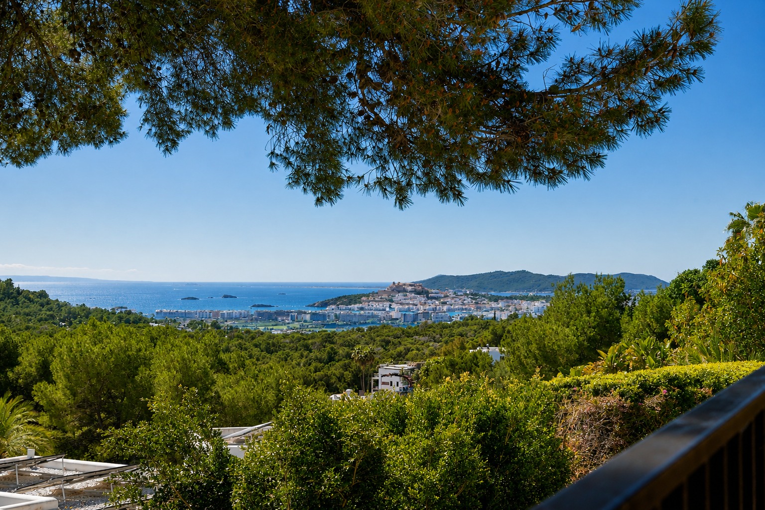 DP-02-ENJ-VI-00466-D-13 Villa for sale in Santa Eulària des Riu