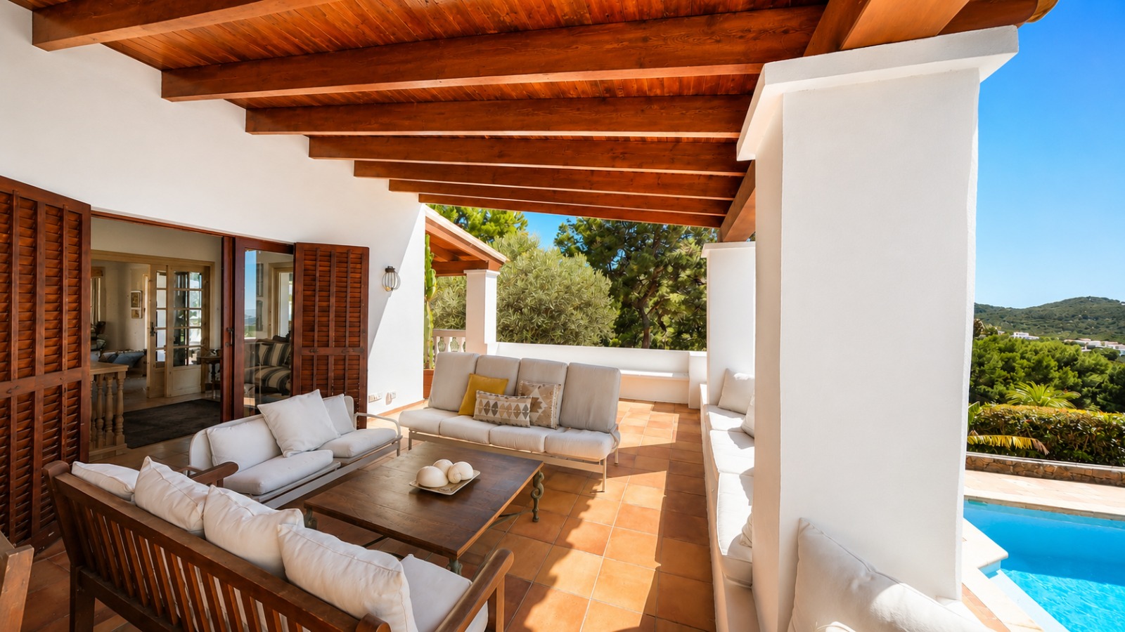 DP-02-ENJ-VI-00466-D-3 Villa for sale in Santa Eulària des Riu