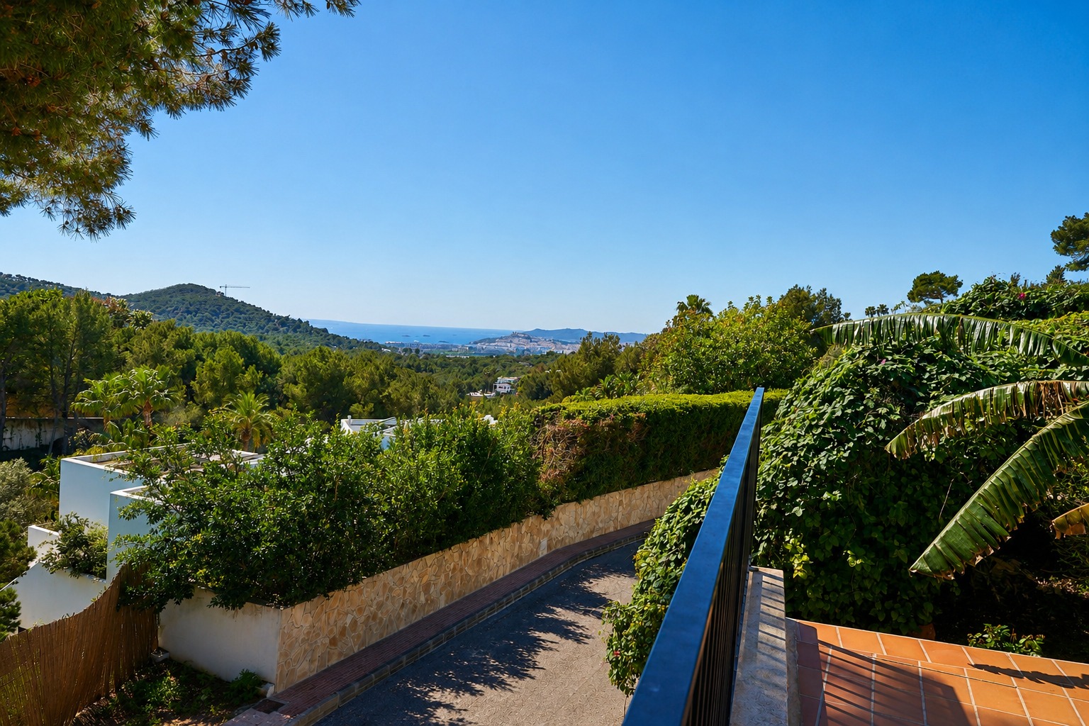 DP-02-ENJ-VI-00466-D-6 Villa for sale in Santa Eulària des Riu