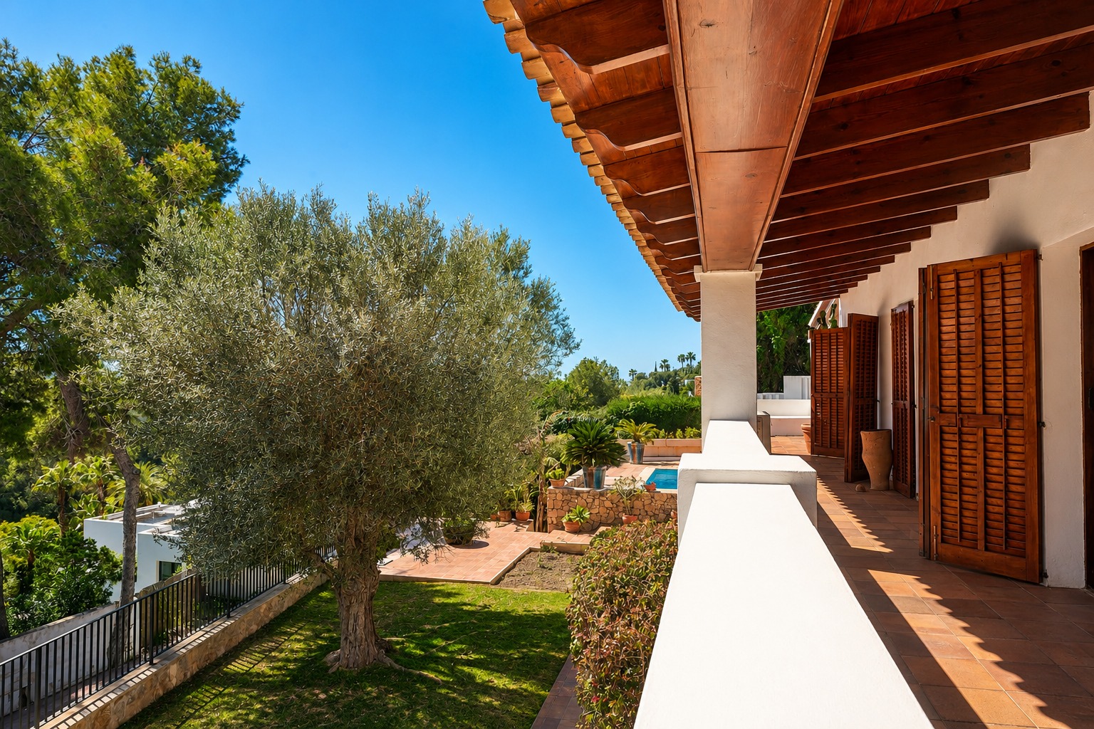 DP-02-ENJ-VI-00466-D-9 Villa for sale in Santa Eulària des Riu