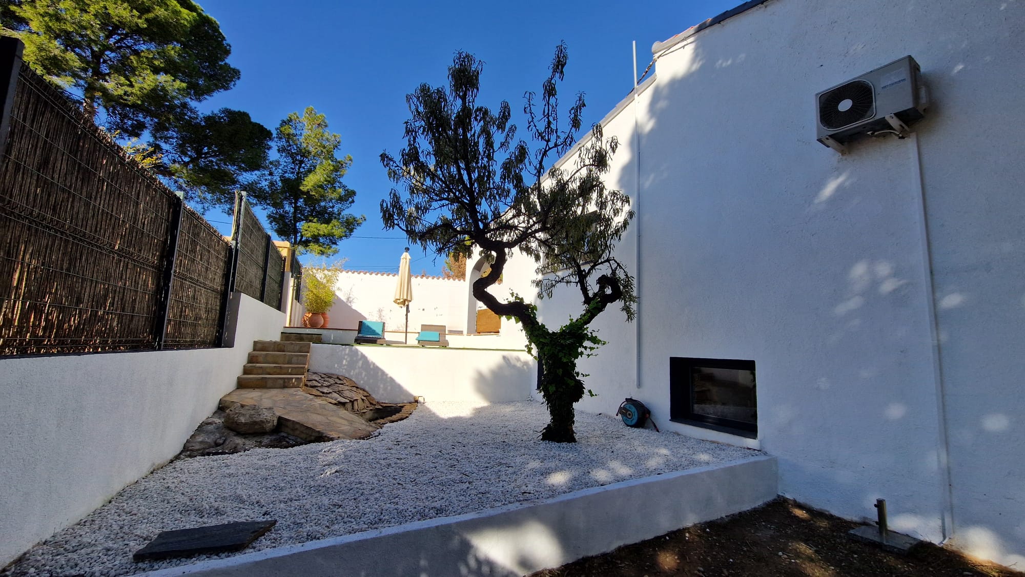 DP-02-ENJ-VI-00470-D-22 Villa for sale in Calpe